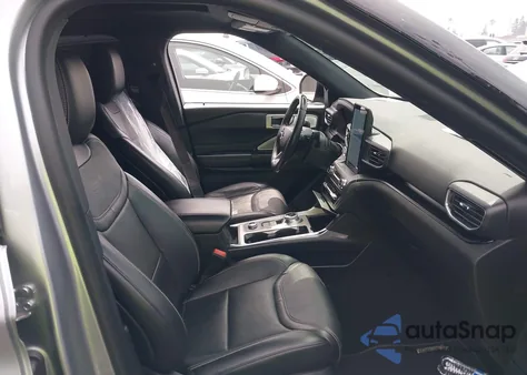 2020 Ford Explorer St z USA, uszkodzony, nr VIN 1FM5K8GC8LGC47188